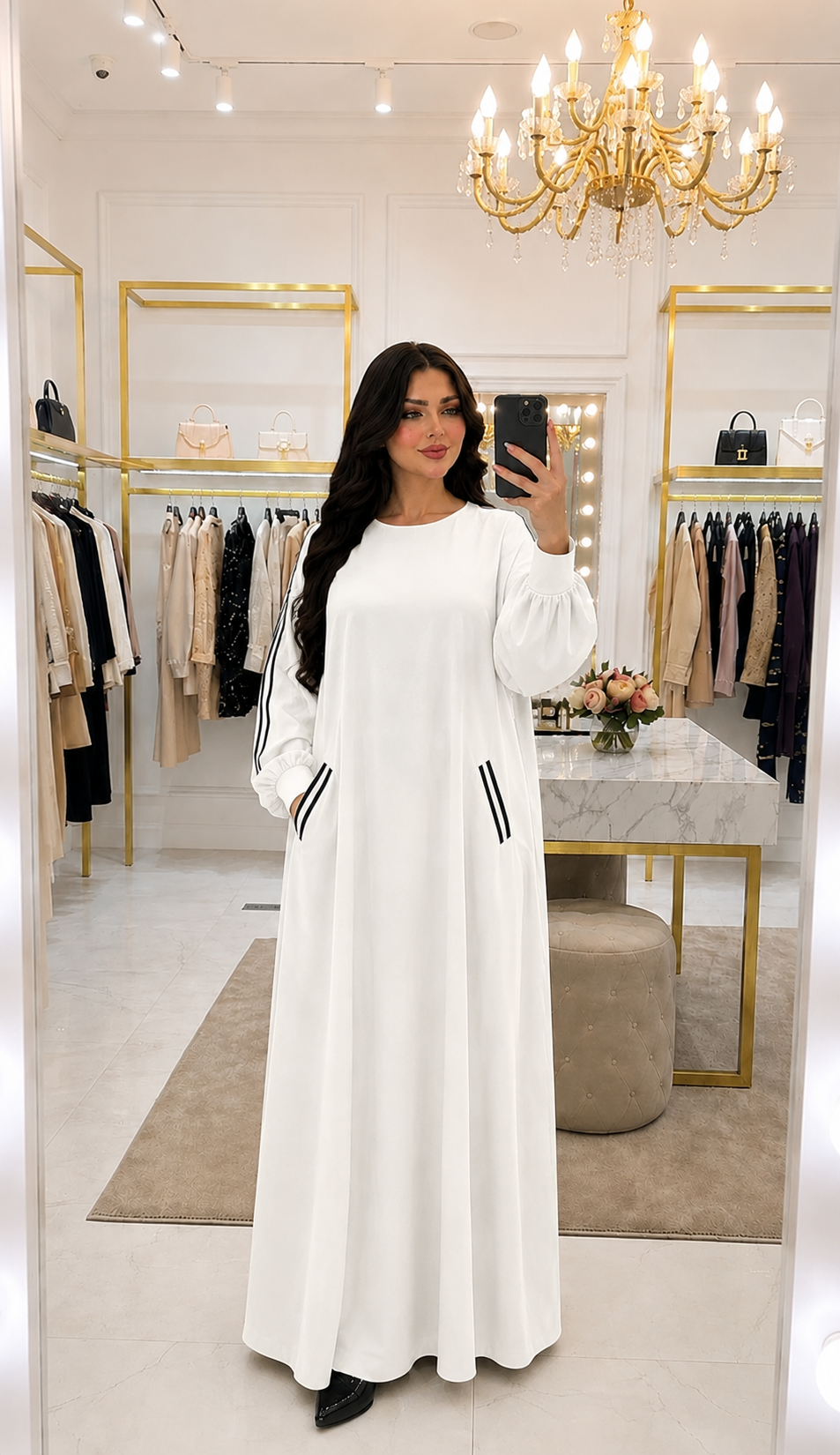Abaya Sport Élégance — Coupe Ample & Bandes Contrastées